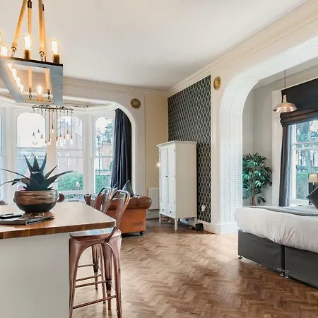 The Heaton At Claremont Serviced Leeds (West Yorkshire)