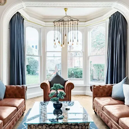 The Heaton At Claremont Serviced Apartment Leeds (West Yorkshire)